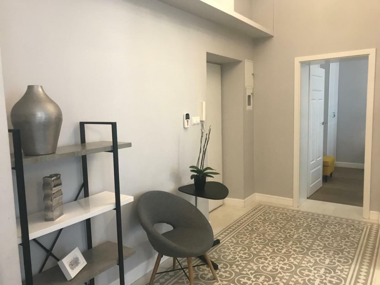 Stare Miasto Bednarska 10 Apartman Varsó Kültér fotó